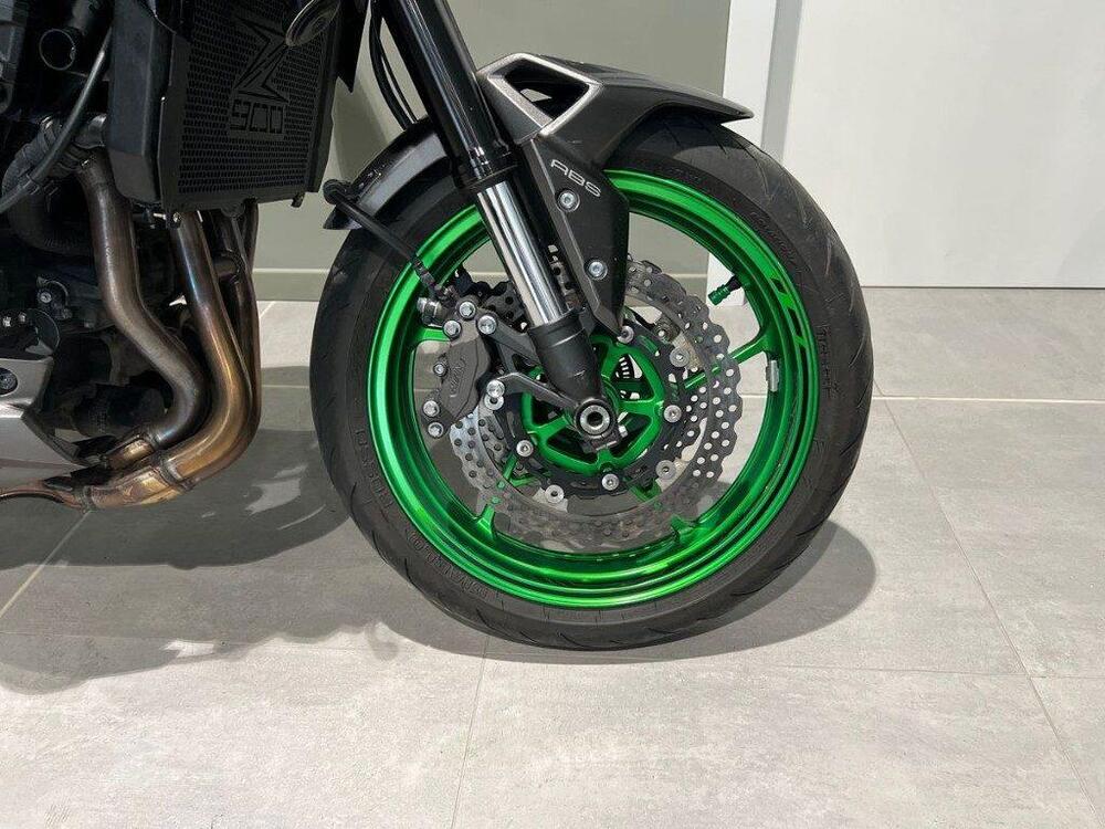 Kawasaki Z 900 (2021 - 24) (8)