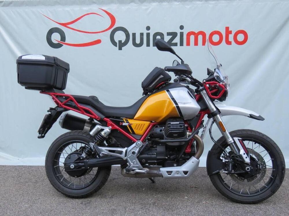 Moto Guzzi V85 TT Evocative Graphics (2021 - 23)