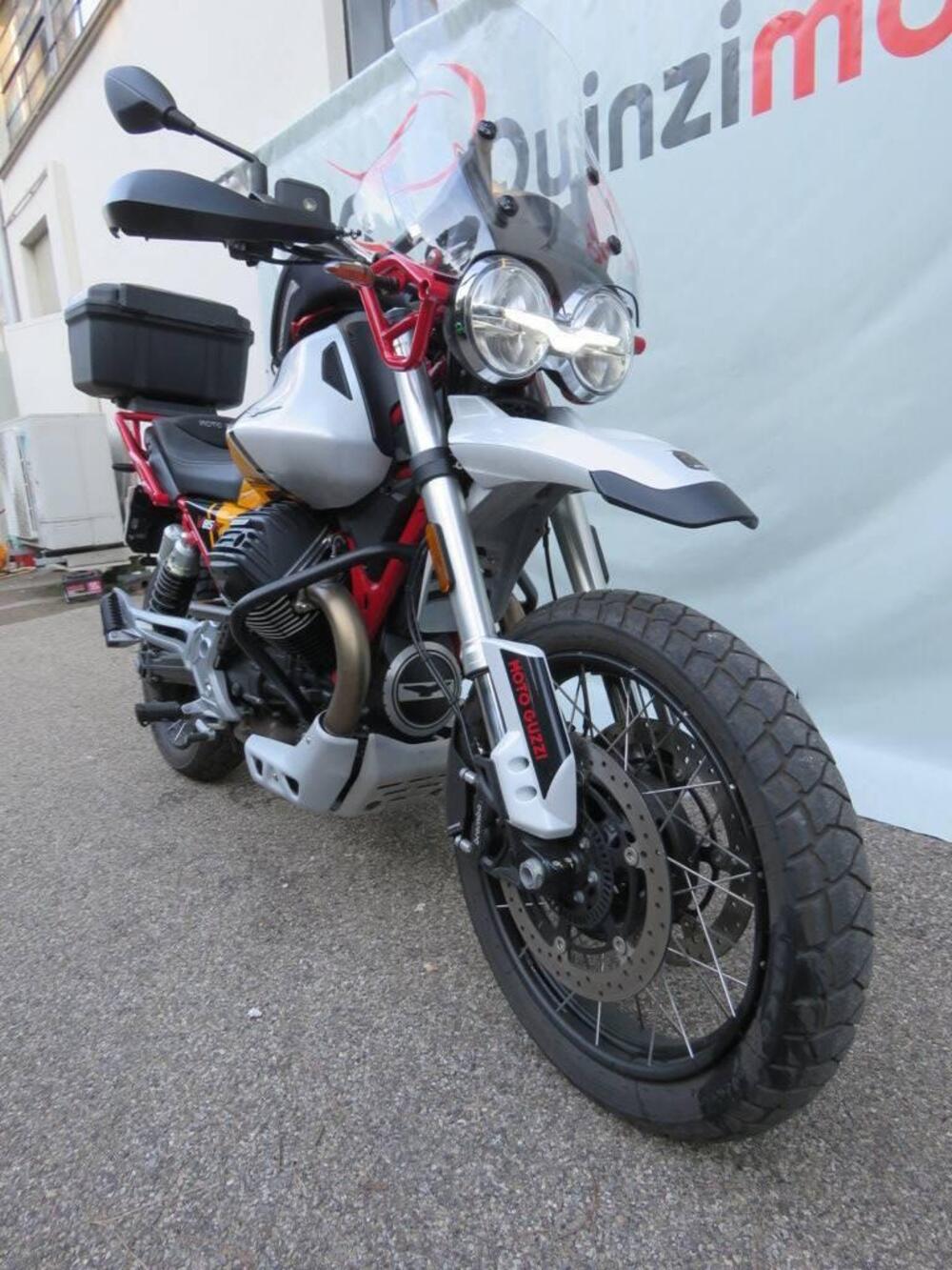 Moto Guzzi V85 TT Evocative Graphics (2021 - 23) (16)