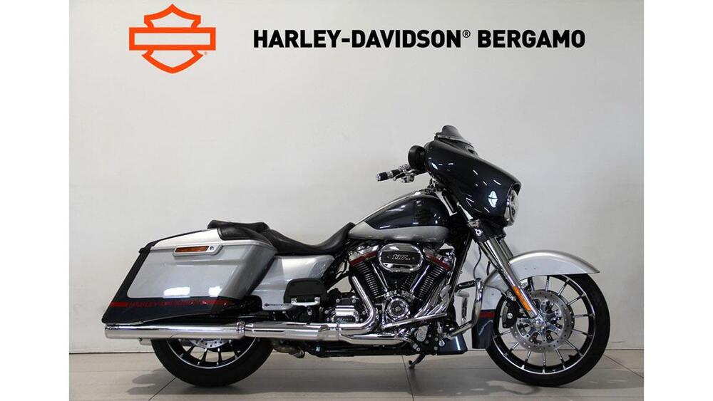 Harley-Davidson 117 Street Glide (2018 - 20) - FLHXSE