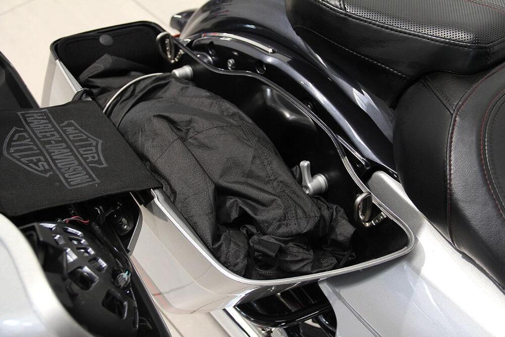 Harley-Davidson 117 Street Glide (2018 - 20) - FLHXSE (7)