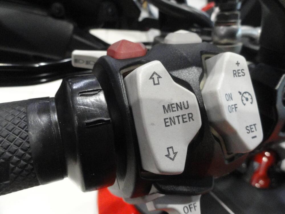 Ducati Multistrada 1200 S (2015 - 17) (12)