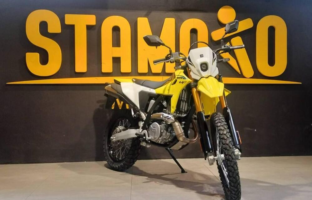 Suzuki DR-Z4S (2025) (2)