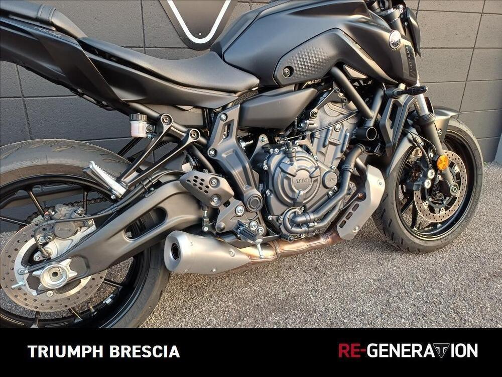 Yamaha MT-07 Pure (2023 - 25) (9)