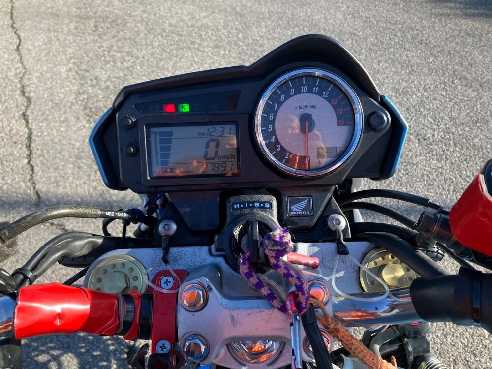 Honda Hornet 600 (2005 - 06) (7)