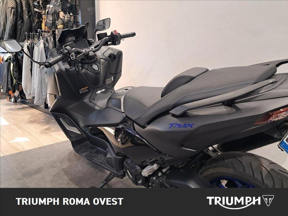 Yamaha T-Max 560 (2022 - 24) (8)