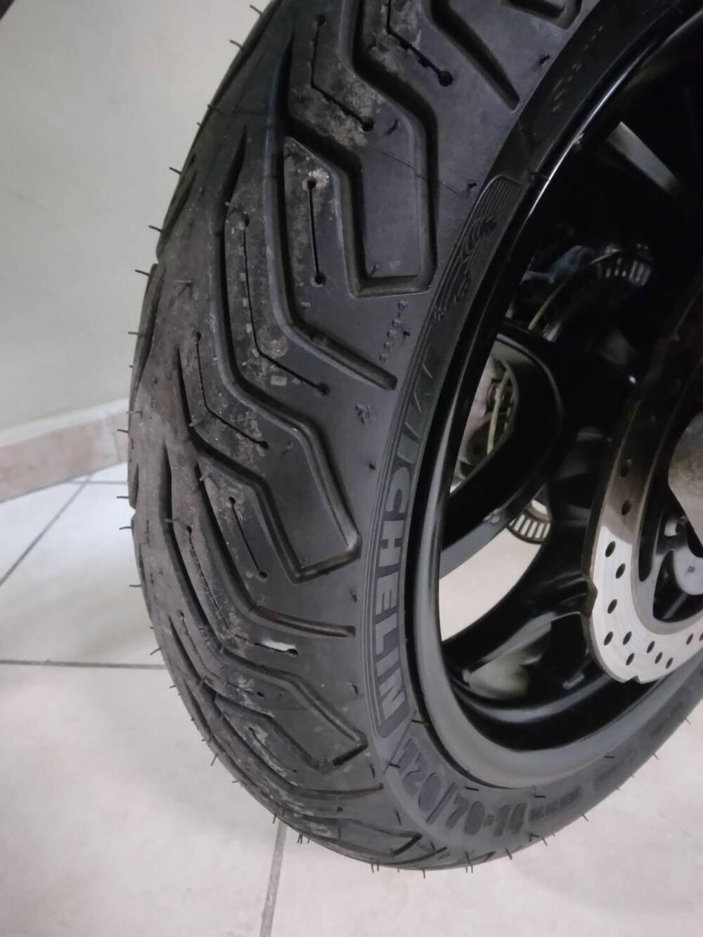 Piaggio Medley 125 S ABS (2020) (7)