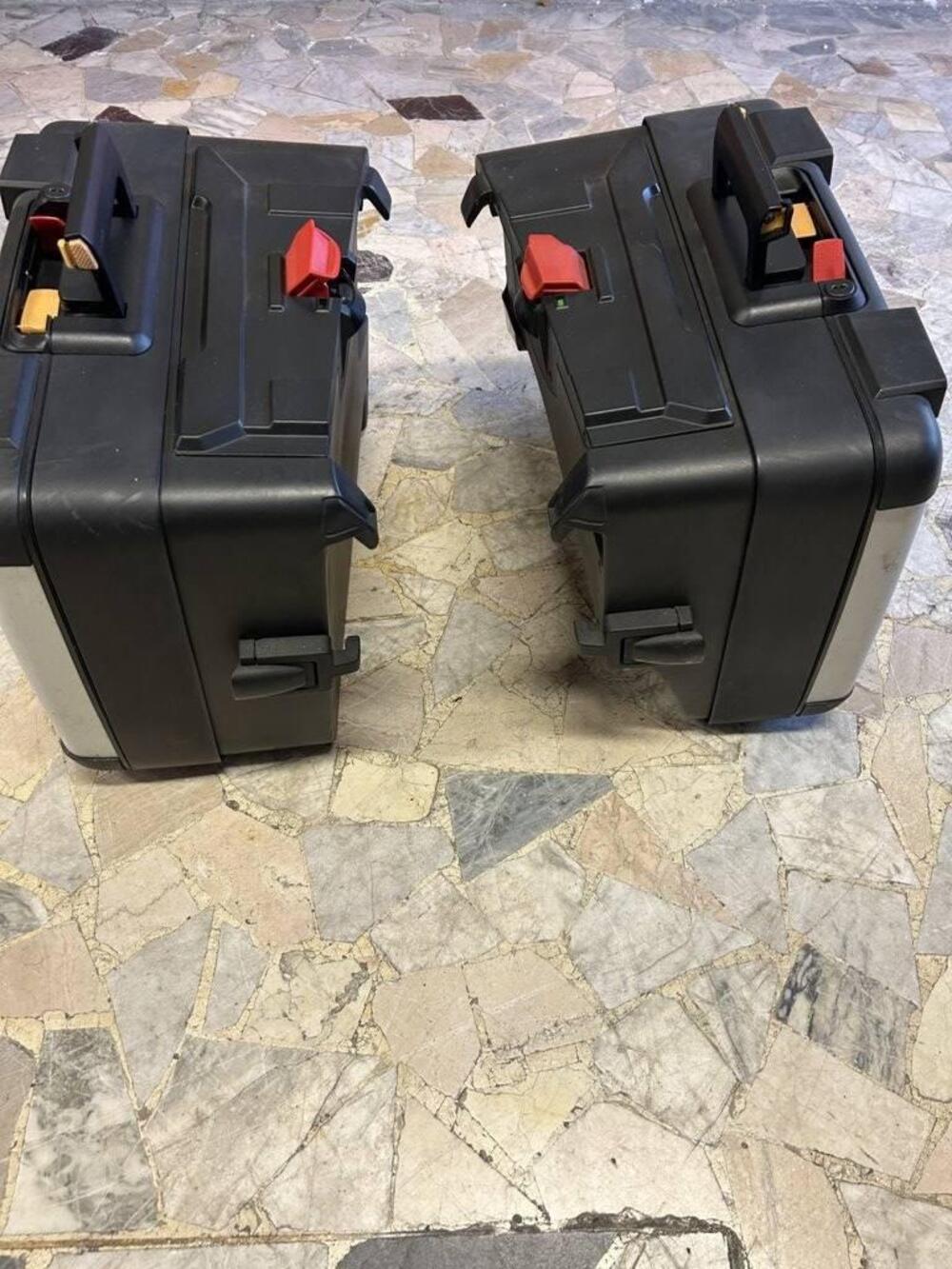 BORSE VARIO PER BMW R1200 GS (2)