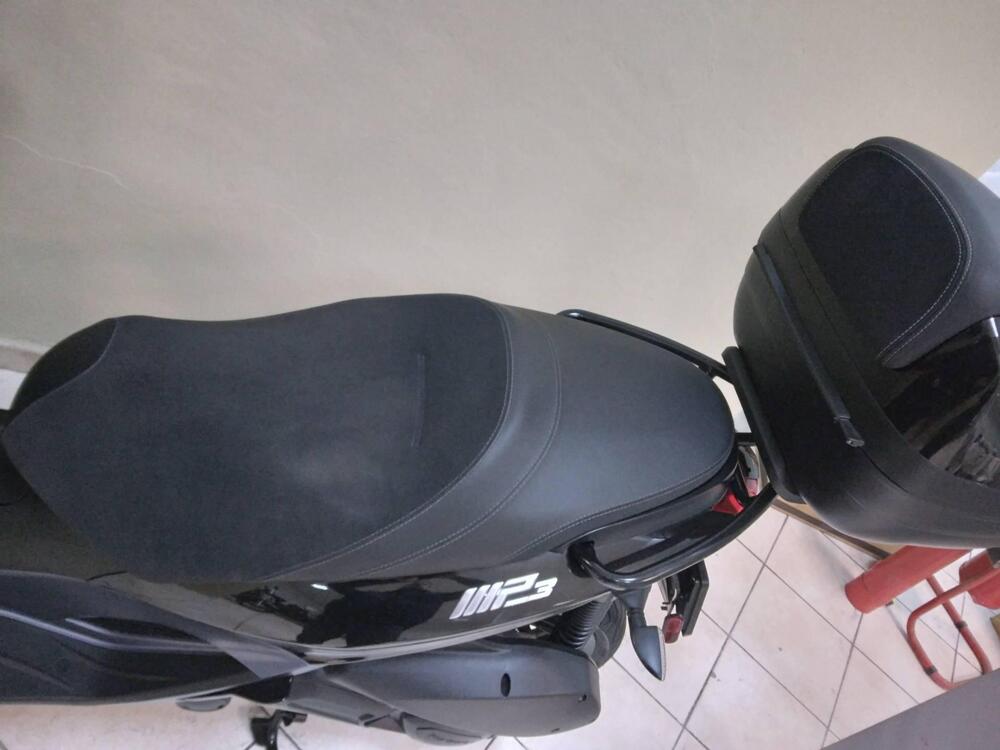 Piaggio MP3 300 ABS Hpe (2021 - 24) (10)