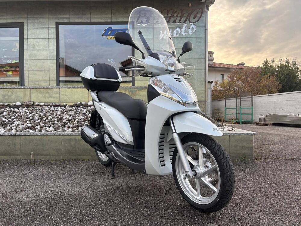 Honda SH 300 i (2011 - 14) (4)