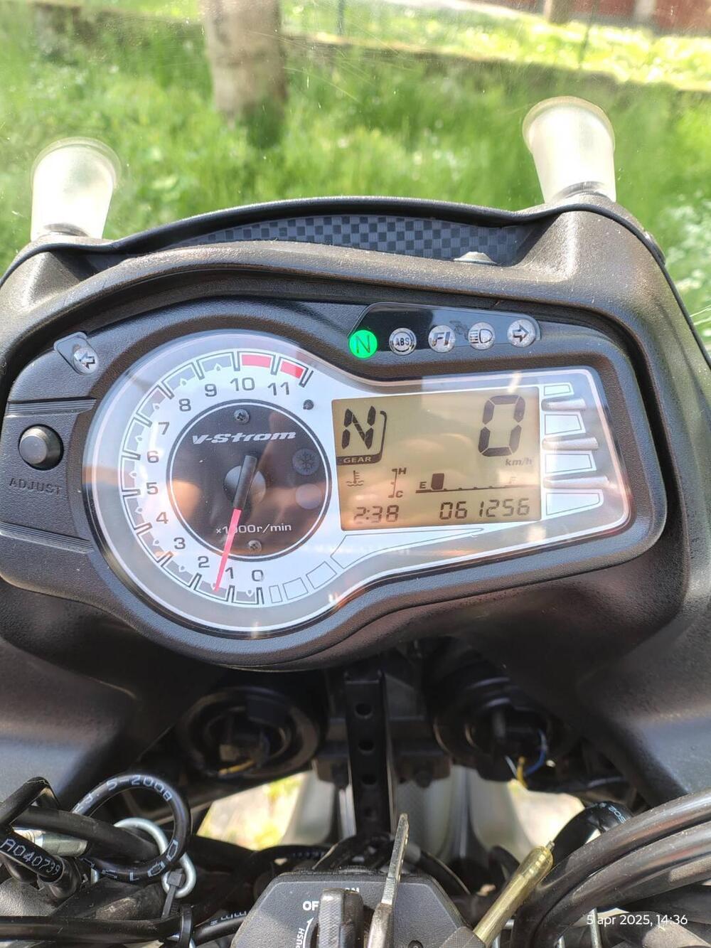Suzuki V-Strom 650 ABS (2011 - 17) (9)