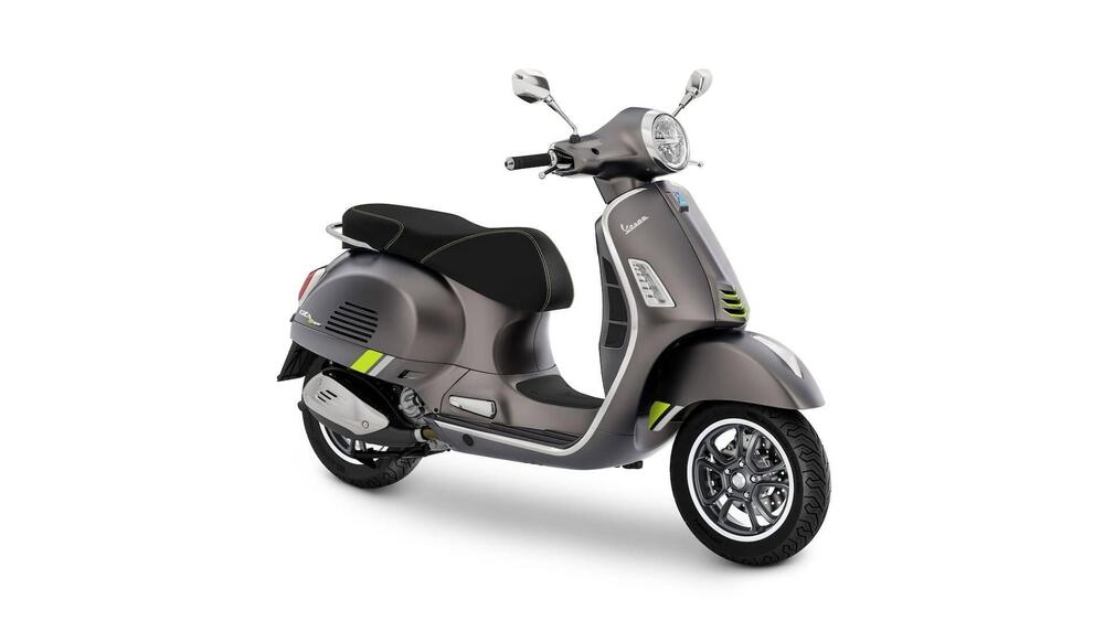 Vespa GTS 310 Super Tech (2025) (2)