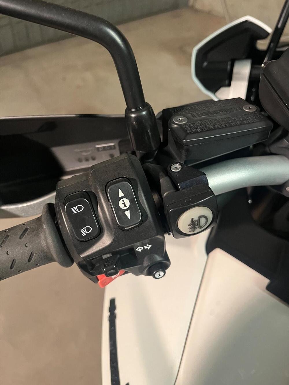 Triumph Tiger Explorer XC 1215 ABS (2011 - 16) (6)