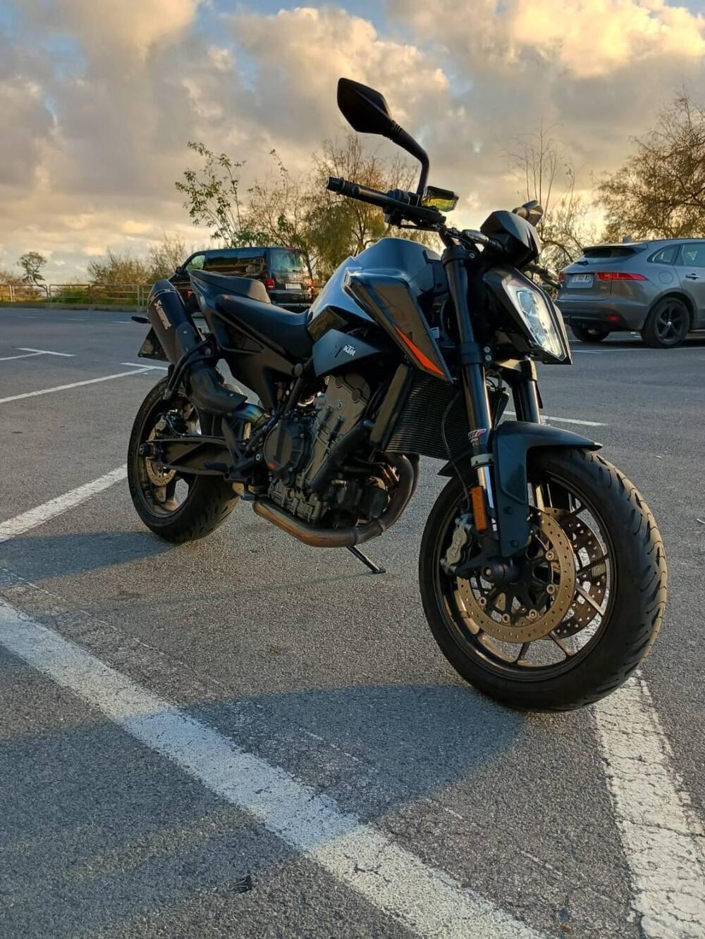 KTM 890 Duke (2021 - 23)