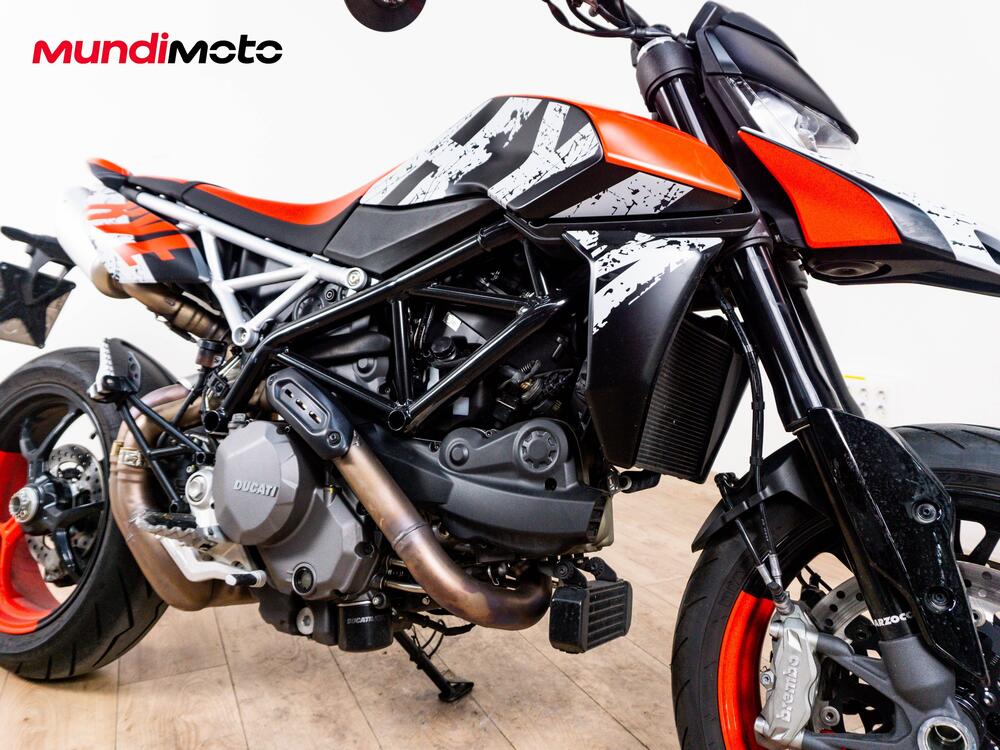Ducati Hypermotard 950 RVE (2020) (5)