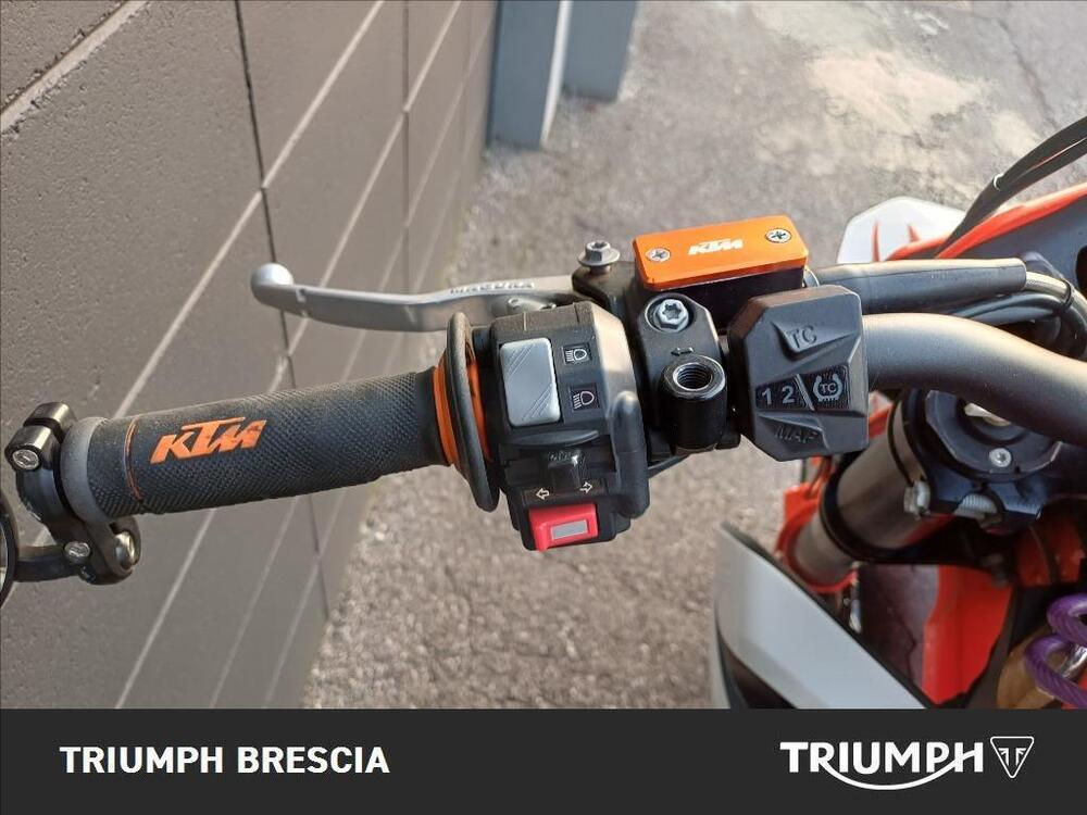 KTM 690 SMC R (2023 - 25) (7)