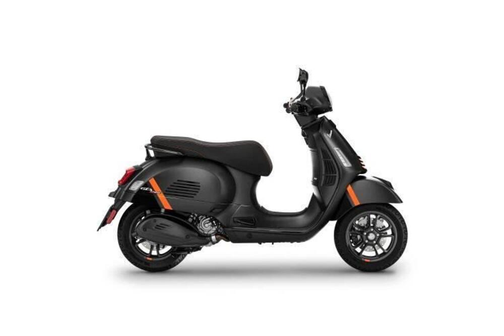 Vespa GTS 310 Supersport (2025) (3)