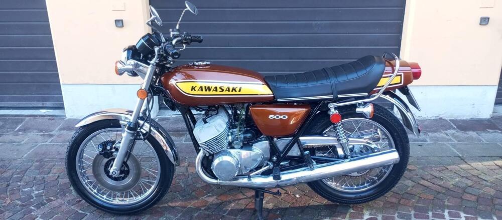 Kawasaki MACH 3 500 H1F (2)