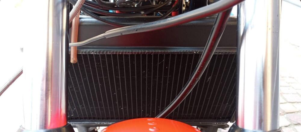 Yamaha TZ 750 A (16)