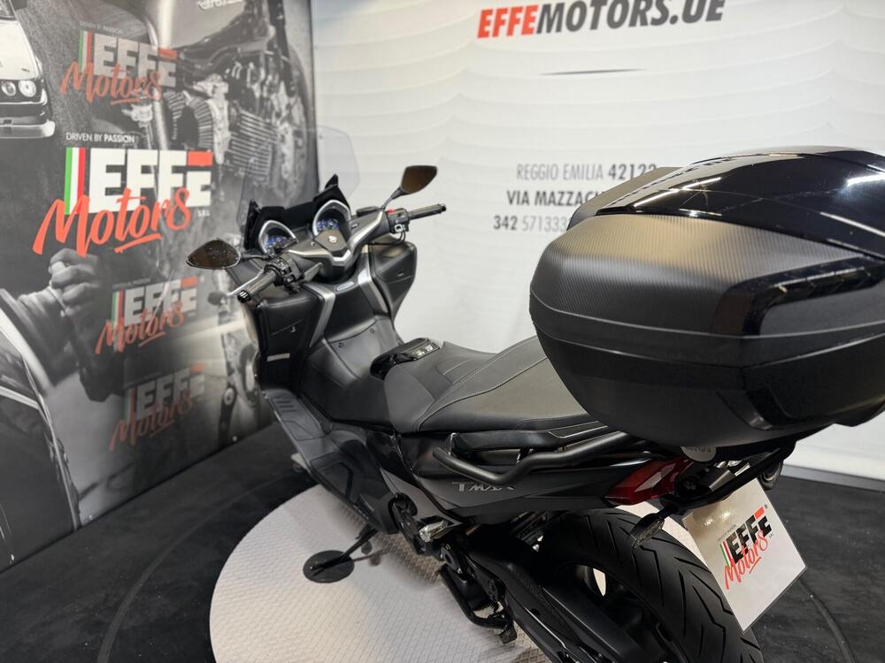 Yamaha T-Max 530 SX (2017 - 19) (13)