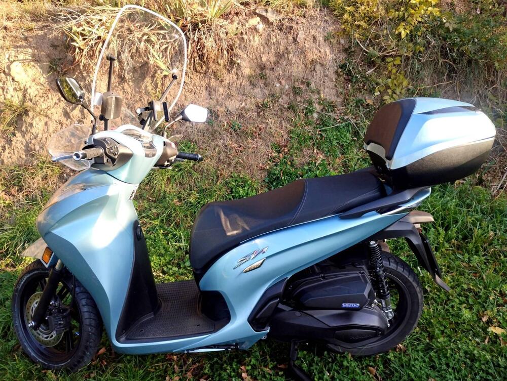 Honda SH 350 Sport (2021 - 24) (2)