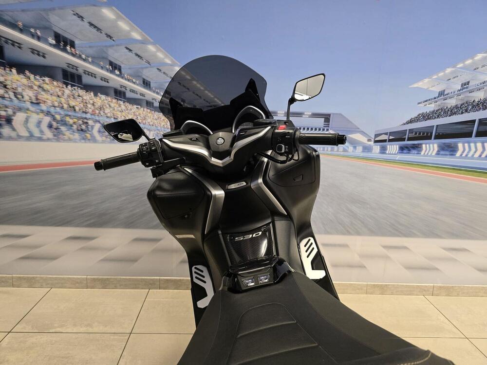 Yamaha T-Max 530 DX (2017 - 19) (7)