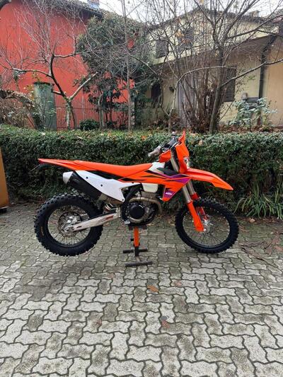 KTM 350 EXC-F (2024) usata
