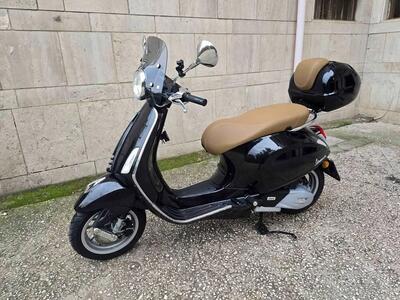 Vespa Primavera 125 (2024 - 25) usata