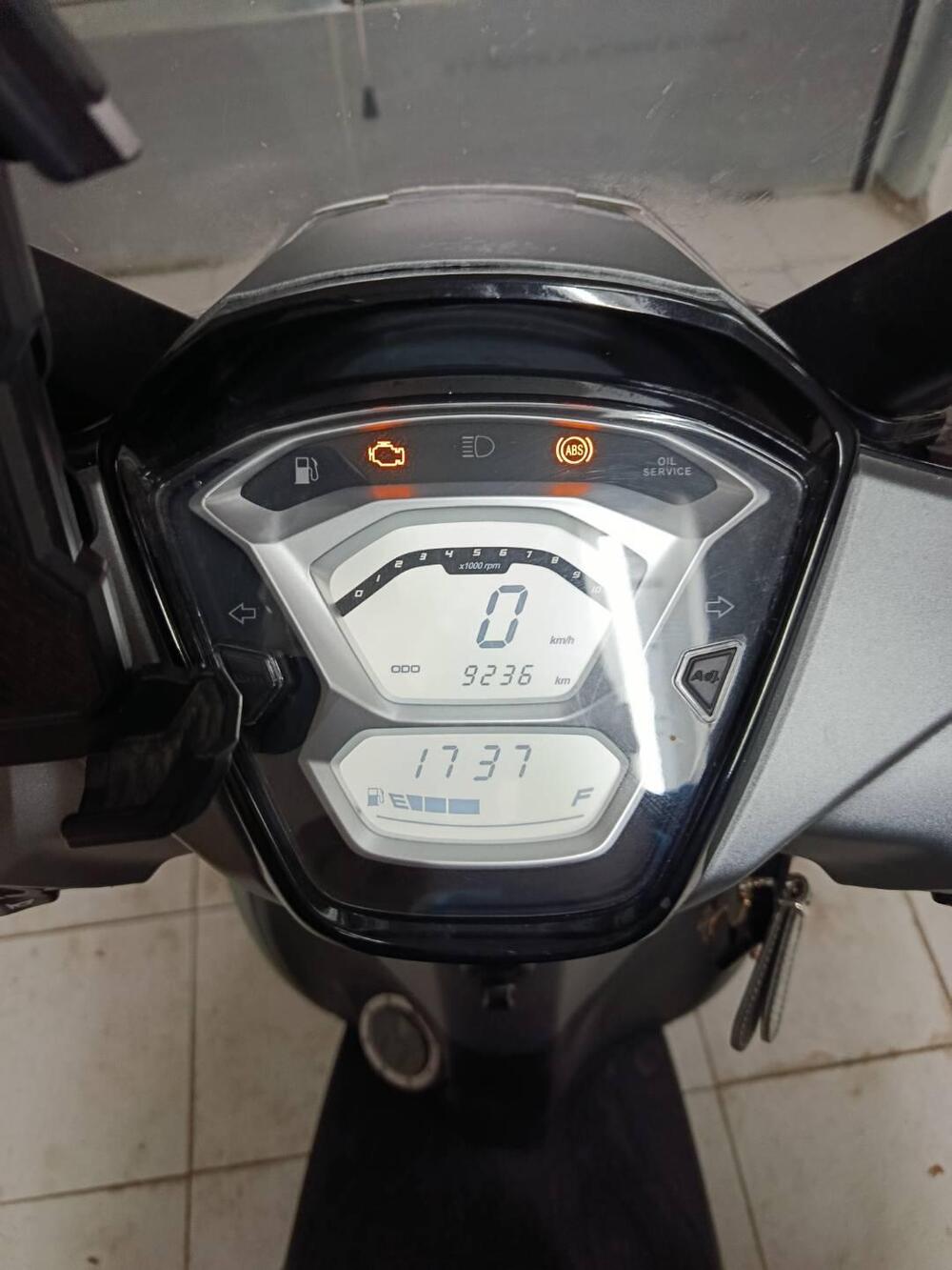 Kymco People 200i S (2021 - 25) (3)