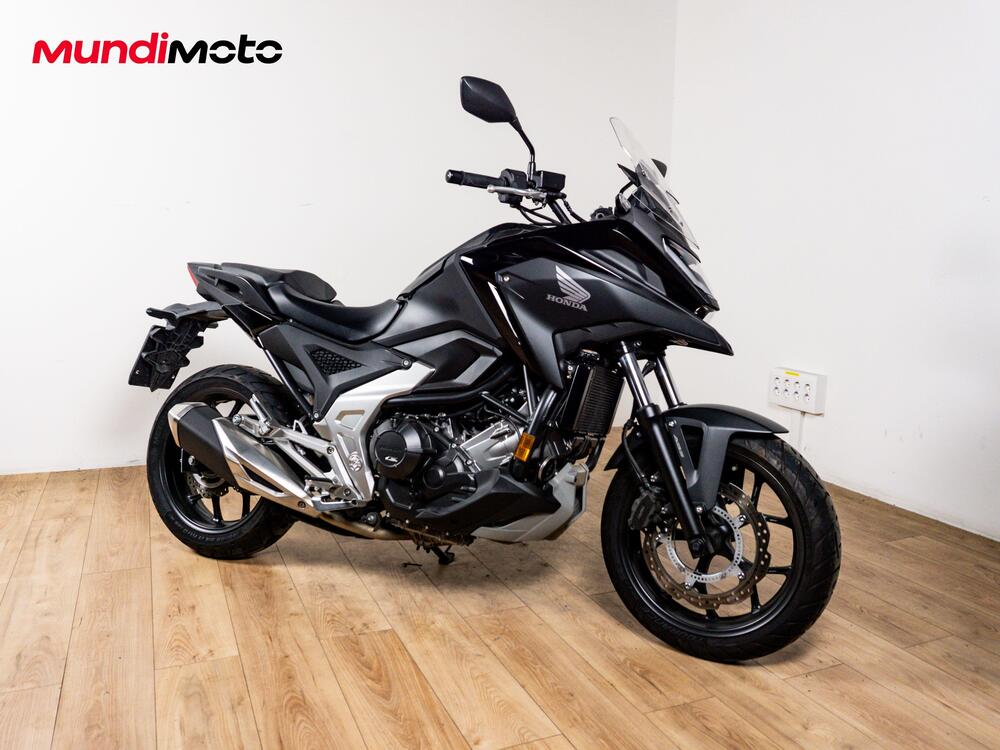 Honda NC 750 X ABS (2014 - 15) (2)