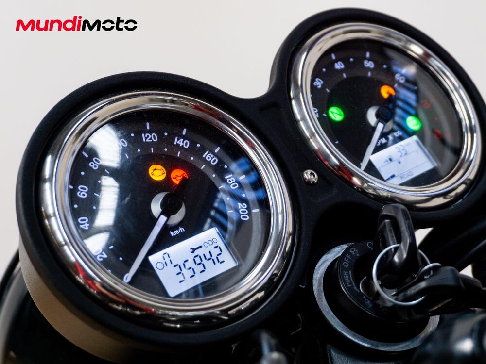 Triumph Bonneville T120 Ace (2019) (12)