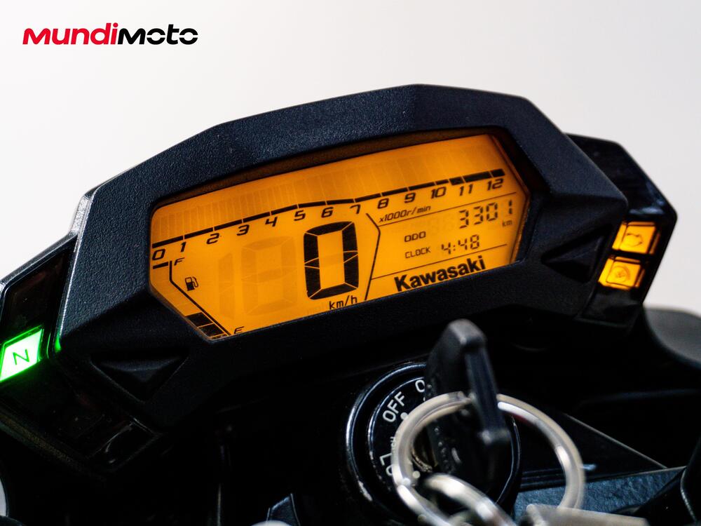 Kawasaki Z 1000 ABS (2014 - 16) (12)