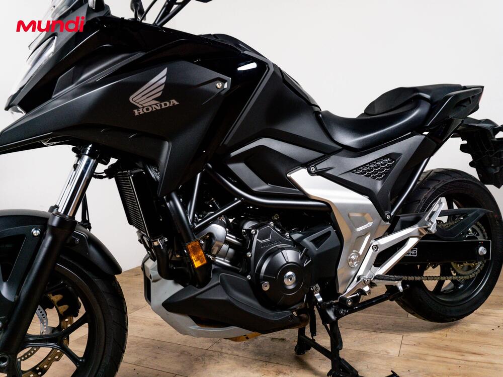 Honda NC 750 X ABS (2014 - 15) (9)