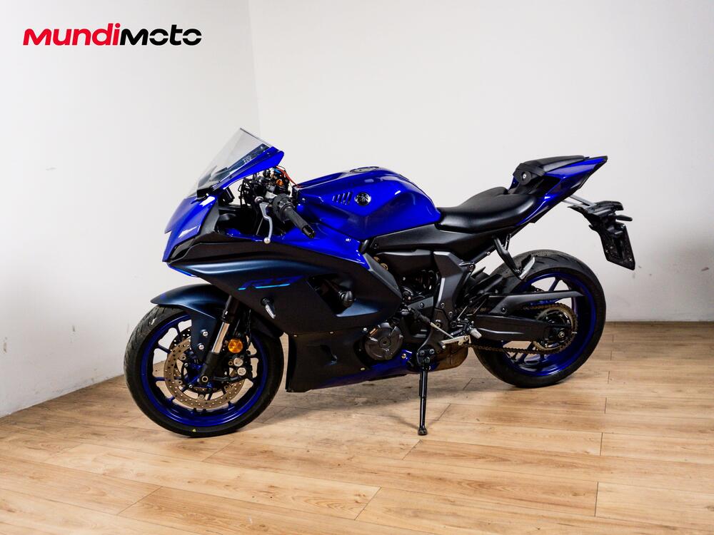 Yamaha YZF R7 (2021 - 25) (8)