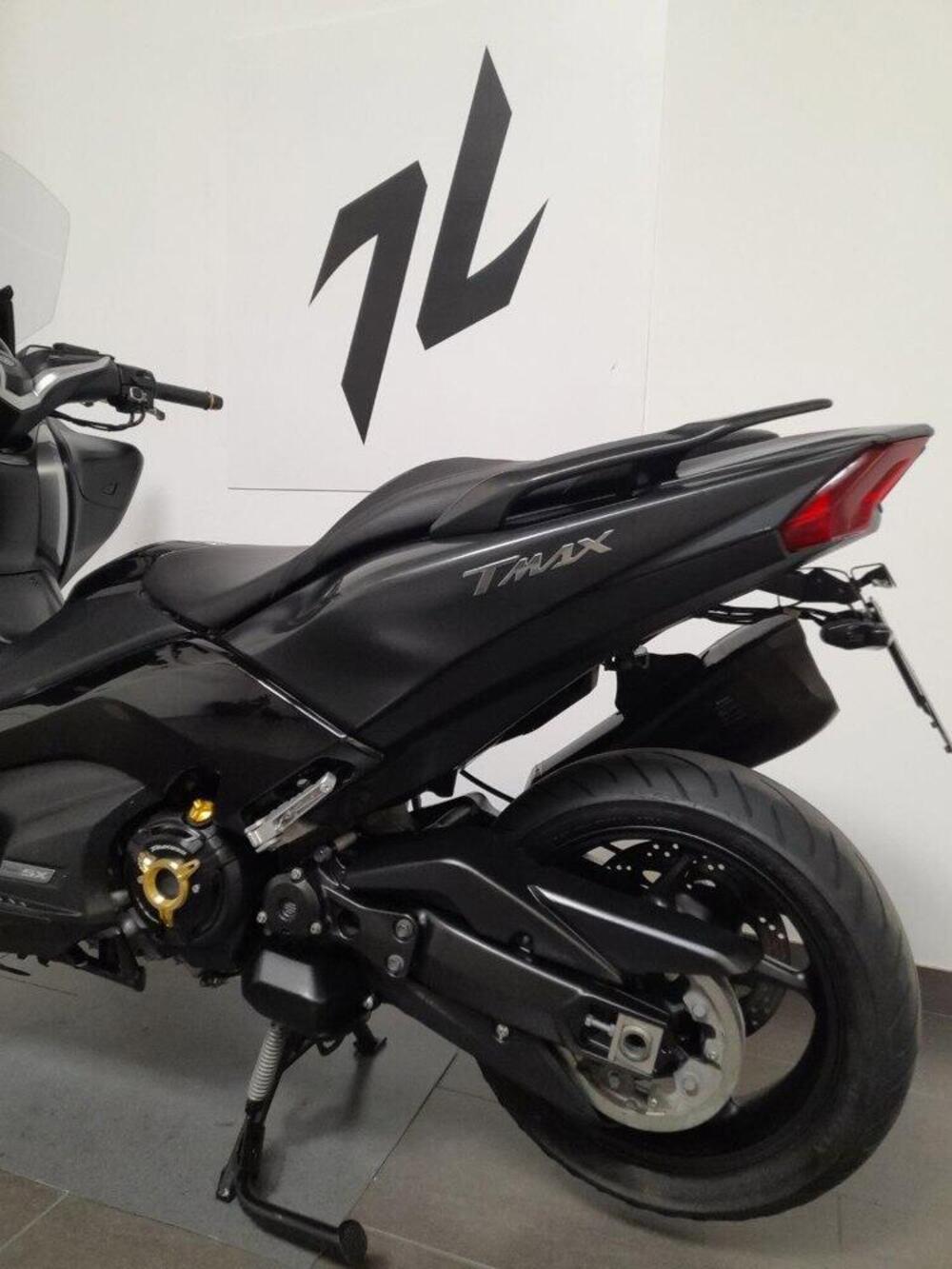 Yamaha T-Max 530 SX (2017 - 19) (3)