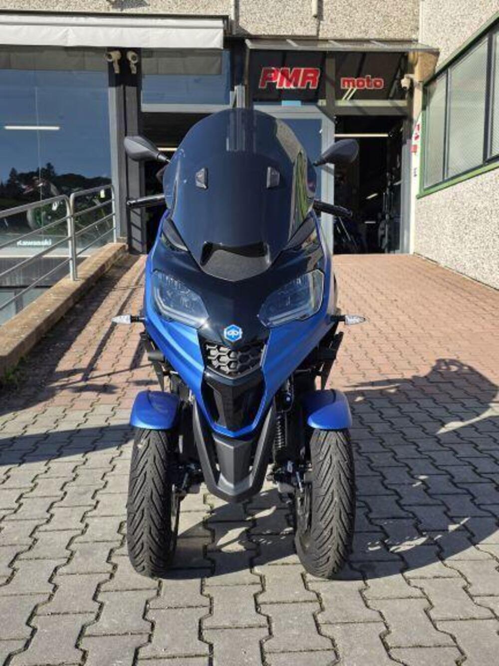 Piaggio MP3 310 Sport (2025) (5)