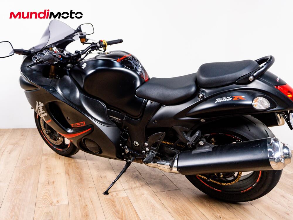 Suzuki GSX 1300 R Hayabusa (2025) (7)