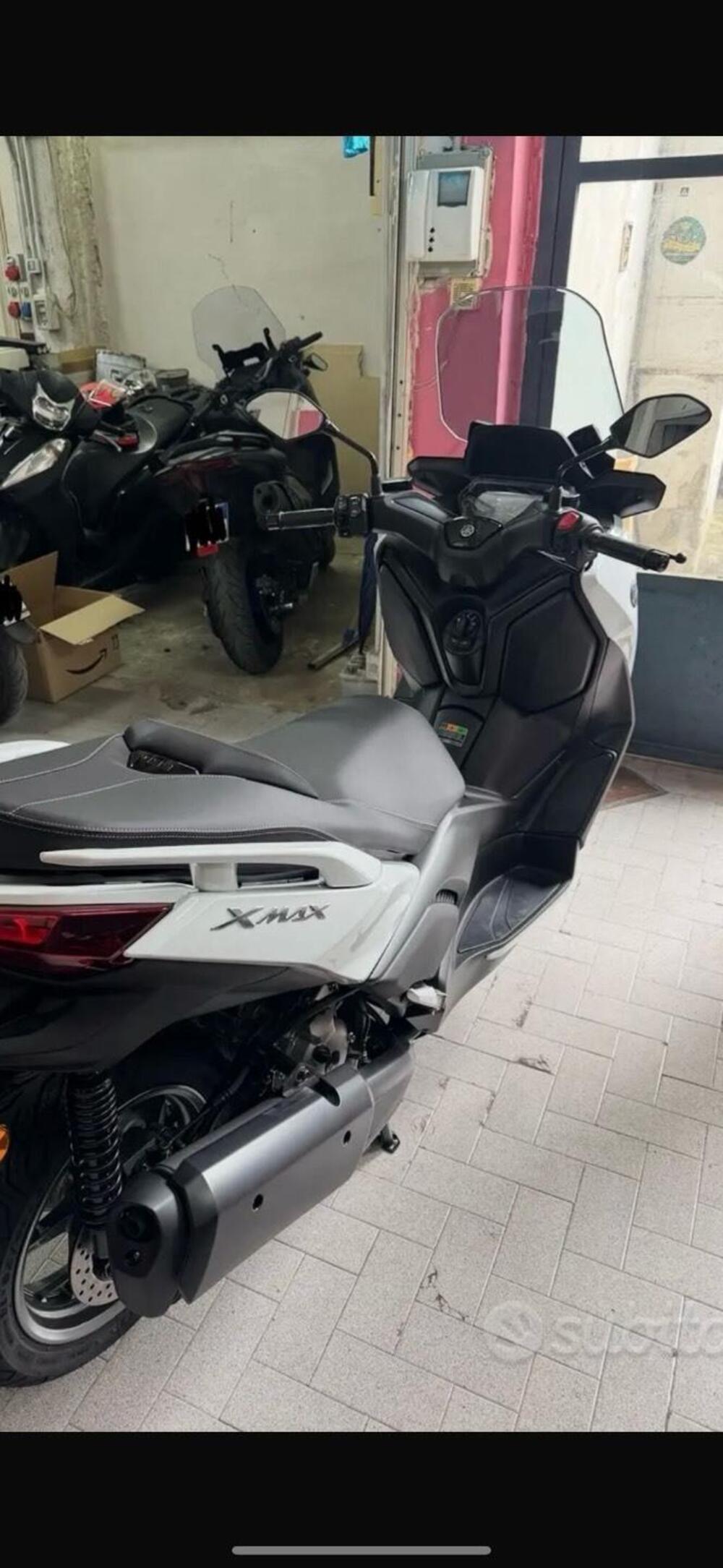Yamaha X-Max 300 (2025) (2)