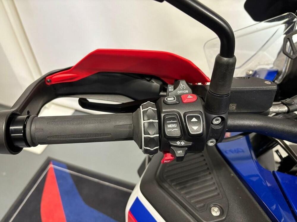 Bmw R 1300 GS Adventure Trophy (2025) (9)