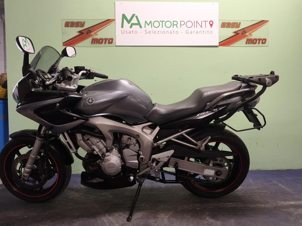 Yamaha FZ6 Fazer (2004 - 07) (4)