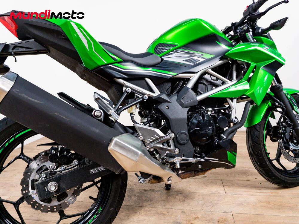 Kawasaki Z 1000 ABS (2014 - 16) (4)