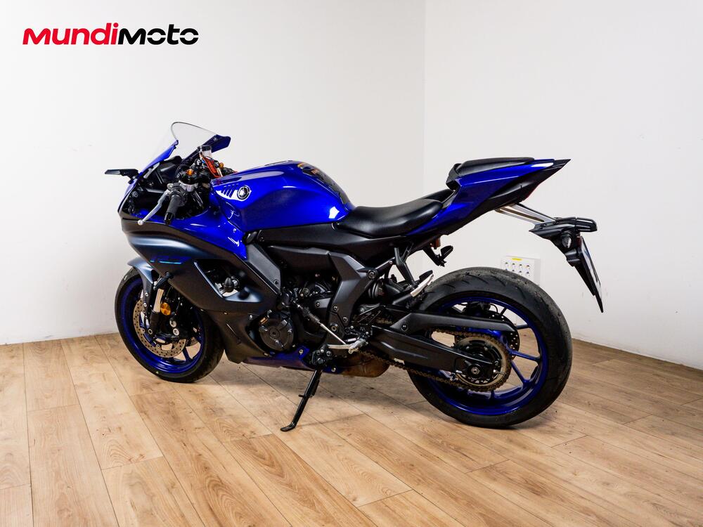 Yamaha YZF R7 (2021 - 25) (7)