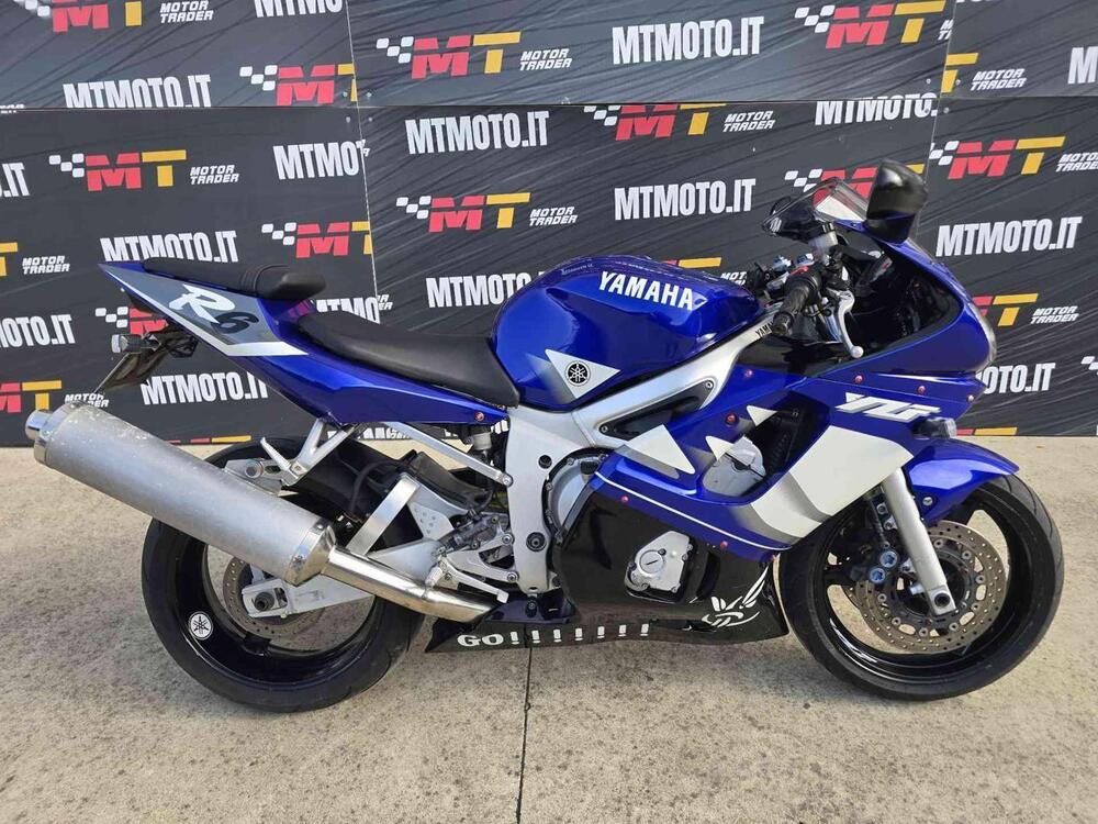 Yamaha YZF R6 (2001 - 02)