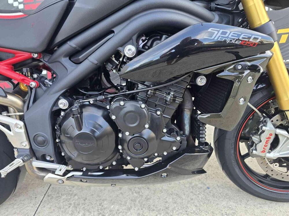Triumph Speed Triple 1050 R ABS (2011 - 15) (5)