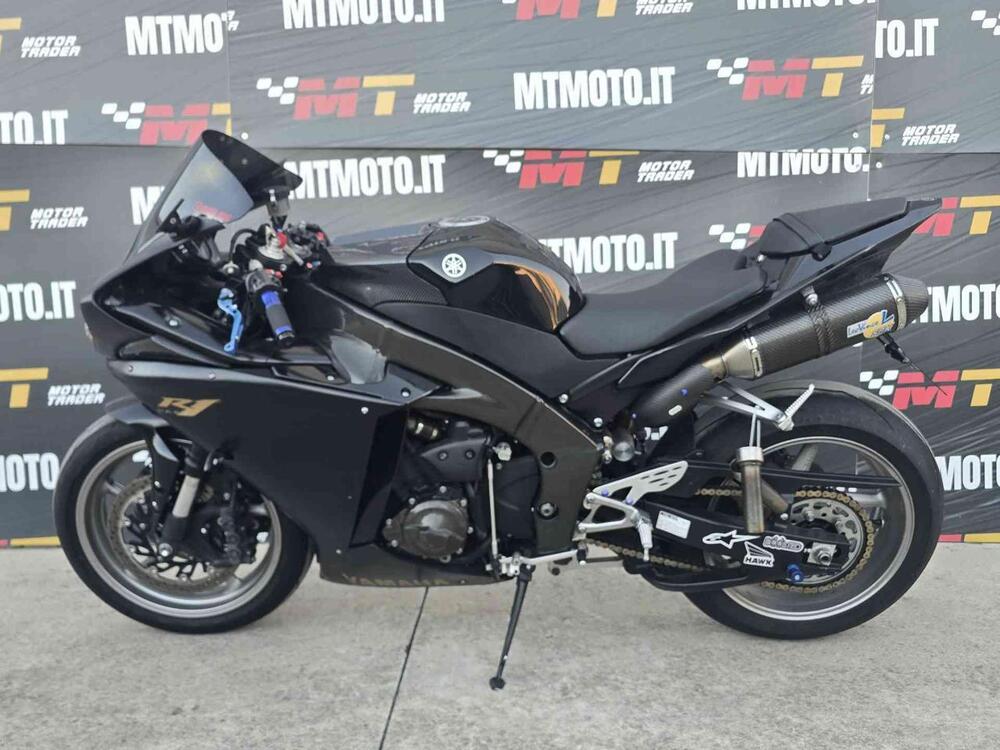 Yamaha YZF R1 (2009 - 11) (2)