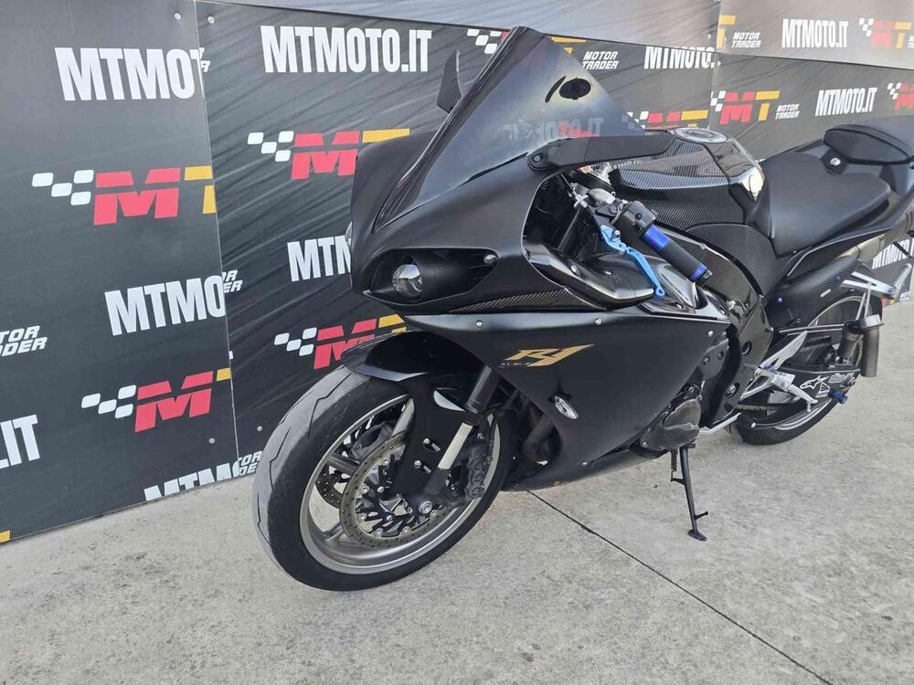 Yamaha YZF R1 (2009 - 11) (11)