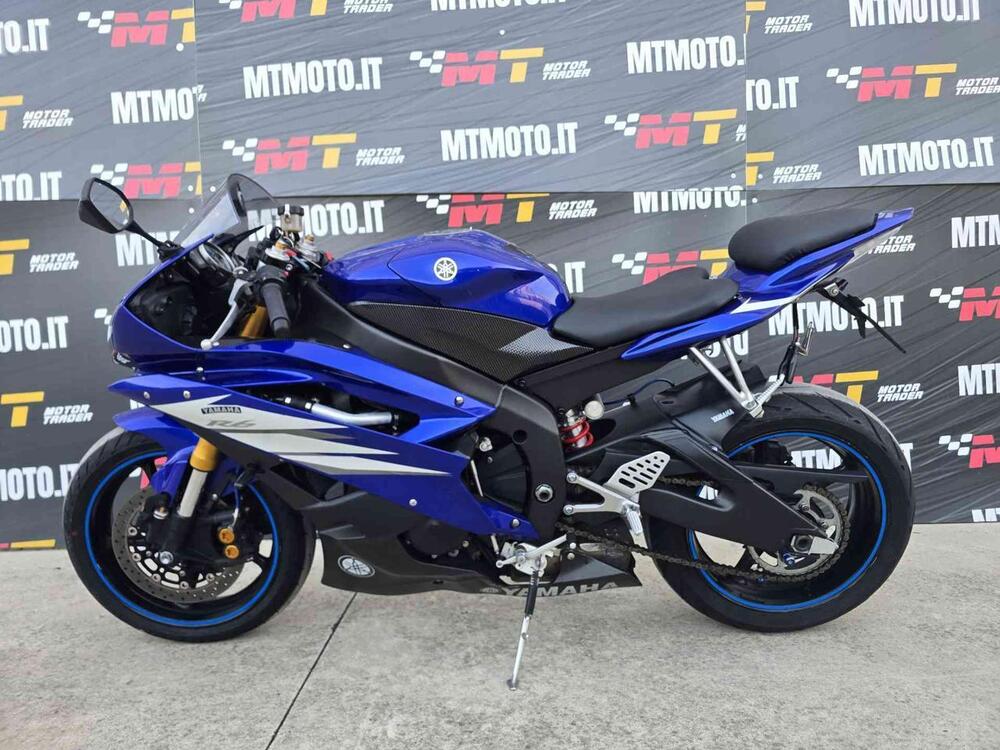 Yamaha YZF R6 (2006 - 07) (2)