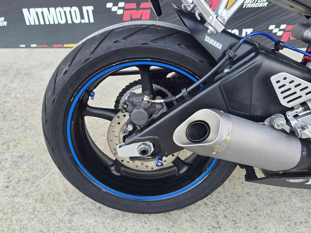 Yamaha YZF R6 (2006 - 07) (16)