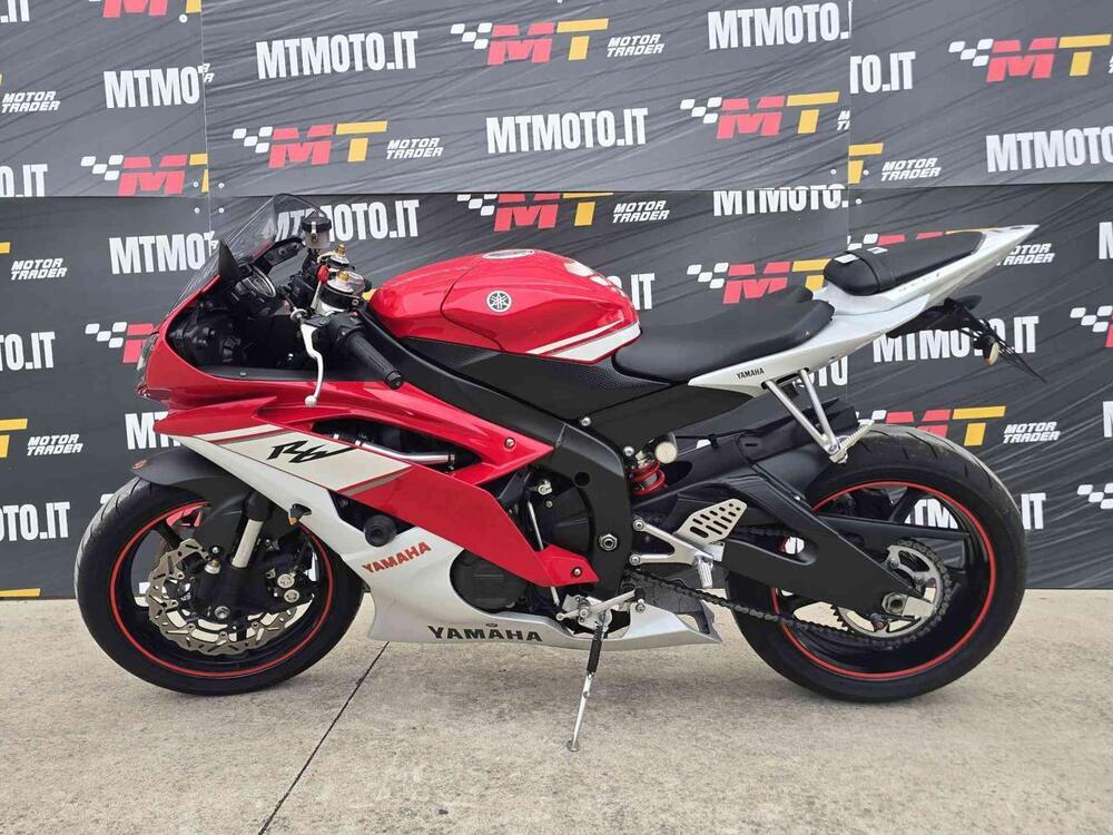 Yamaha YZF R6 (2010 - 16) (2)