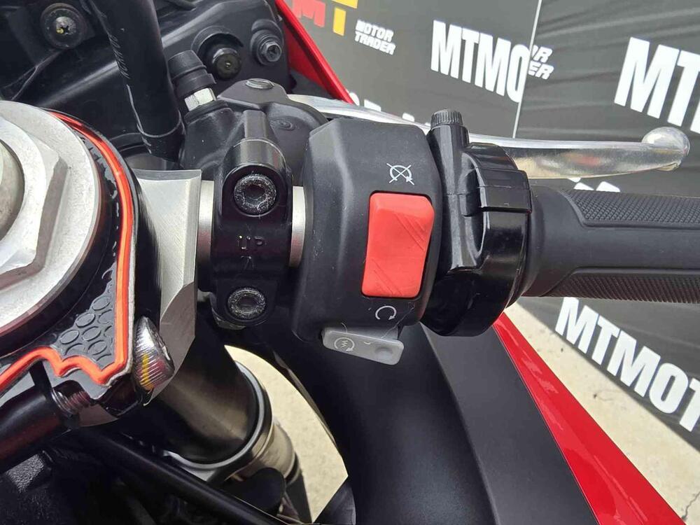 Yamaha YZF R6 (2010 - 16) (16)